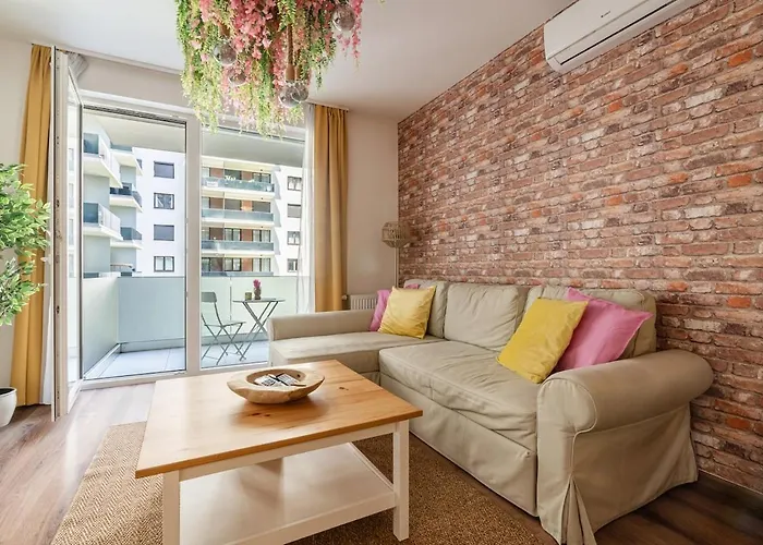 Garage-200m To Subway-prestige 08-1 Апартаменты Будапешт