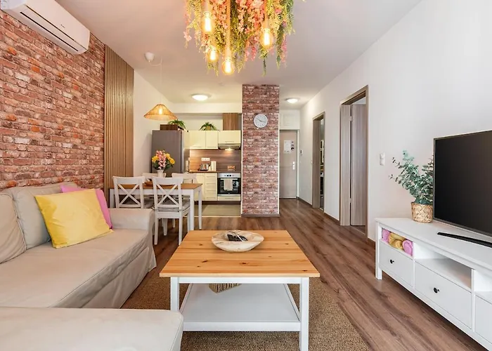 Garage-200m To Subway-prestige 08-1