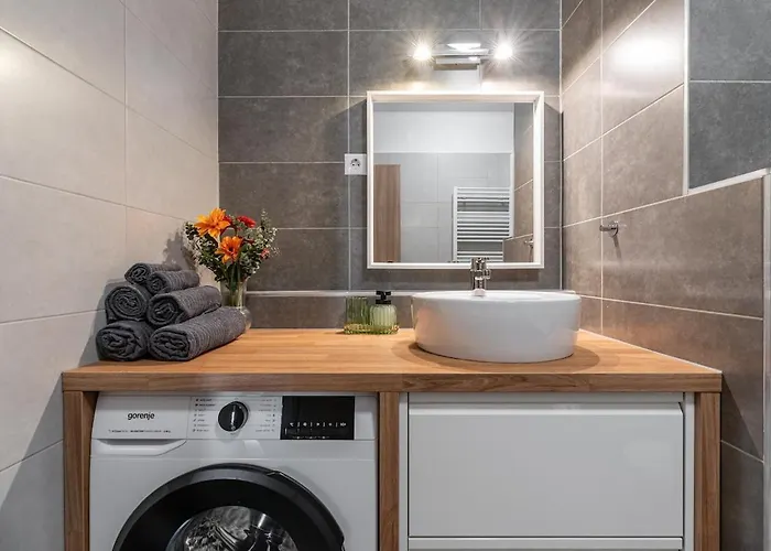 Garage-200m To Subway-prestige 08-1 Апартаменты Будапешт